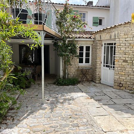 Une Fenetre Sur Cour Ла-Флотт Екстер'єр фото